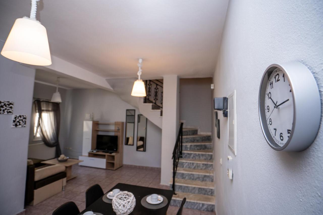Ofrínion Magdalene'S Premium Apartments מראה חיצוני תמונה