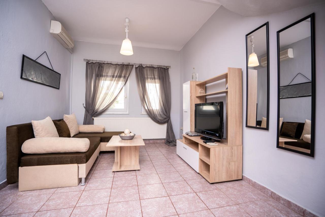 Ofrínion Magdalene'S Premium Apartments מראה חיצוני תמונה