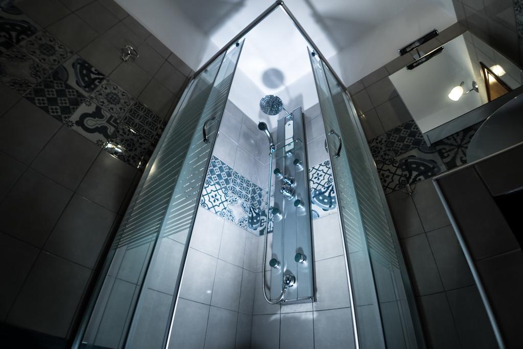 Ofrínion Magdalene'S Premium Apartments מראה חיצוני תמונה